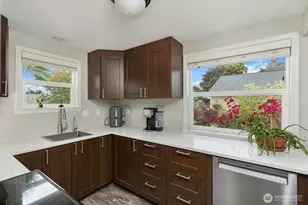 8440 54th Ave S, Seattle, WA 98118 - Photo 15
