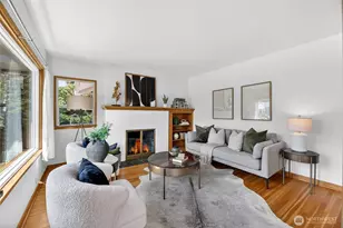 3722 SW Grayson St, Seattle, WA 98126 - Photo 5