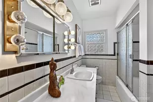 3722 SW Grayson St, Seattle, WA 98126 - Photo 15
