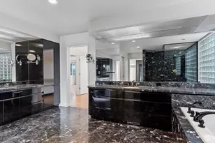 4812 Lake Washington Blvd NE, Kirkland, WA 98033 - Photo 21