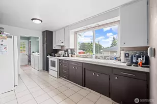 503 S 58th St, Tacoma, WA 98408 - Photo 7