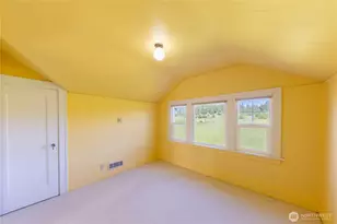 5902 268th St NW, Stanwood, WA 98292 - Photo 23