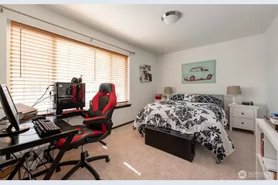 2744 S 120th Place, Seattle, WA 98168 - Photo 17