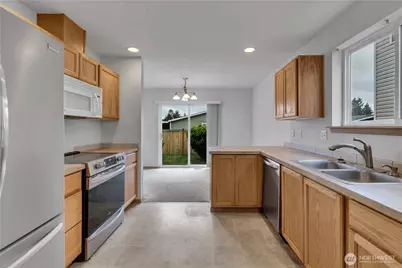 10401 197th Street Ct E, Graham, WA 98338 - Photo 15