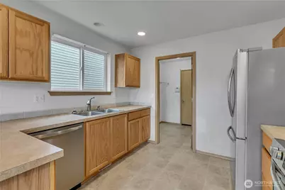 10401 197th Street Ct E, Graham, WA 98338 - Photo 13