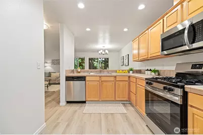 4126 214th Street SW #B, Mountlake Terrace, WA 98043 - Photo 5