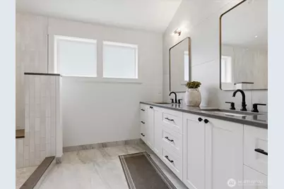 1970 25th Avenue E, Seattle, WA 98112 - Photo 27