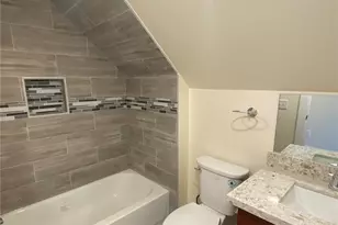 2801 18th Ave S, Seattle, WA 98144 - Photo 11