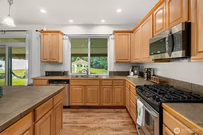 8010 Wenatchee Place NW, Silverdale, WA 98383 - Photo 11