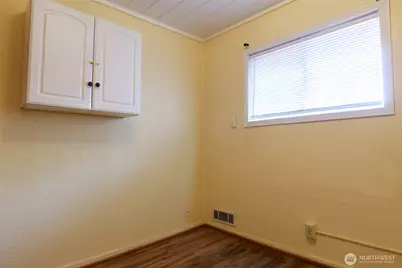 20411 56th Avenue W, Lynnwood, WA 98036 - Photo 23