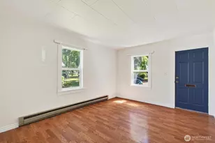 1035 16th Ave, Longview, WA 98632 - Photo 9