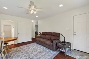 921 923 17th Ave, Longview, WA 98632 - Photo 7
