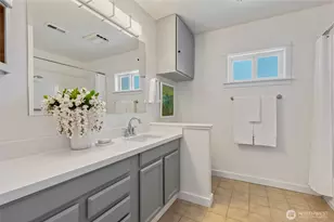 7347 19th Ave NE, Seattle, WA 98115 - Photo 19