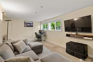 15827 NE Leary Way, Redmond, WA 98052 - Photo 3