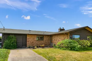 3923 Cliffside Dr, Bellingham, WA 98225 - Photo 3