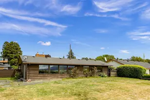 3923 Cliffside Dr, Bellingham, WA 98225 - Photo 33