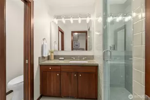 6007 Hazelwood Ln SE, Bellevue, WA 98006 - Photo 33