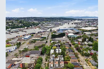 316 NW 41st Street #B, Seattle, WA 98107 - Photo 35