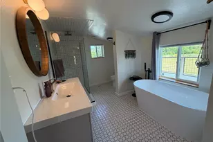 1518 Ocean Beach Rd, Hoquiam, WA 98550 - Photo 15