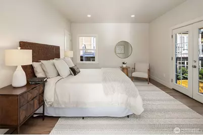 1307 W Boston Street, Seattle, WA 98119 - Photo 13