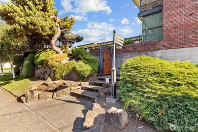 601 S Jackson Avenue, Tacoma, WA 98465 - Photo 3
