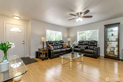 98 31st Avenue, Milton, WA 98354 - Photo 5