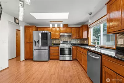 2616 130th Street NE, Seattle, WA 98125 - Photo 5