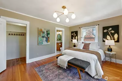10327 Stone Avenue N, Seattle, WA 98133 - Photo 11