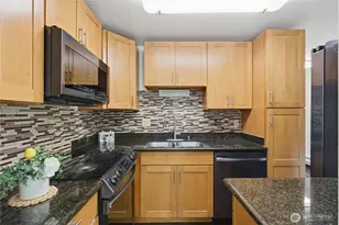 13558 37th Ave S, Tukwila, WA 98168 - Photo 5