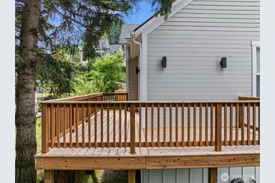 210 S Cambrian Avenue, Bremerton, WA 98312 - Photo 21