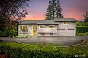 304 128th Ave SE, Bellevue, WA 98005 - Photo 1