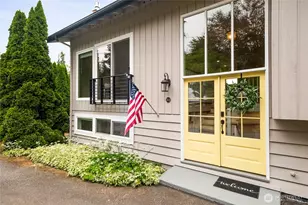 304 128th Ave SE, Bellevue, WA 98005 - Photo 3
