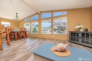 622 N 7th Ave, Sequim, WA 98382 - Photo 13