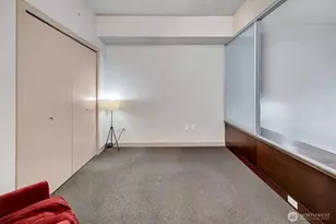 910 Lenora St, Seattle, WA 98121 - Photo 19