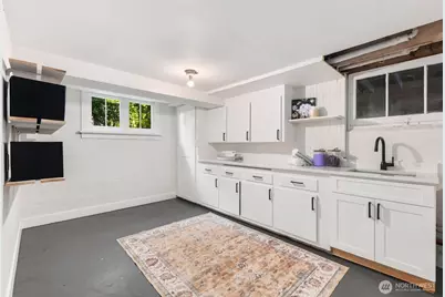 7706 32nd Avenue NW, Seattle, WA 98117 - Photo 29