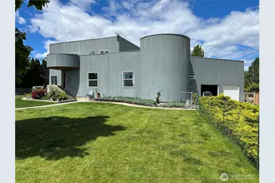 36 River Overlook Street, Omak, WA 98841 - Photo 1
