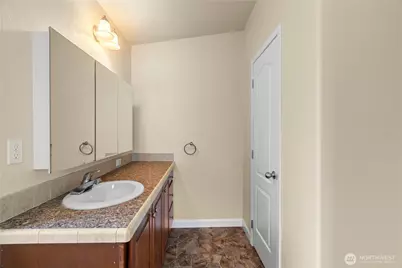 625 E Simpson Avenue, Montesano, WA 98563 - Photo 19
