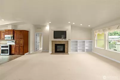 625 E Simpson Avenue, Montesano, WA 98563 - Photo 5