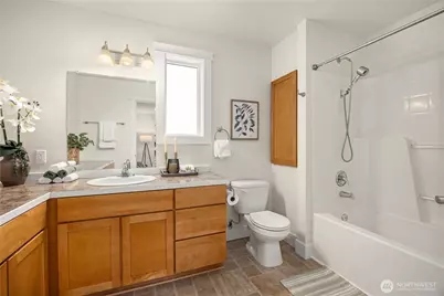 15033 70th Avenue NE, Kenmore, WA 98028 - Photo 23