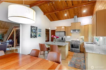 11204 Chaucer Street SE, Olympia, WA 98501 - Photo 5