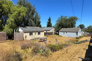 938 E 6th St, Port Angeles, WA 98362 - Photo 29