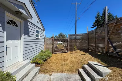 938 E 6th Street, Port Angeles, WA 98362 - Photo 19