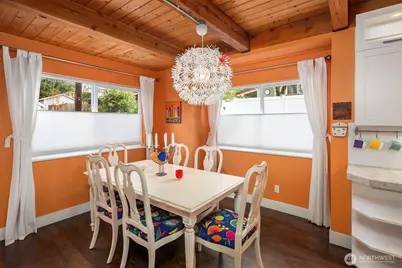3010 NE 55th Street, Seattle, WA 98105 - Photo 5