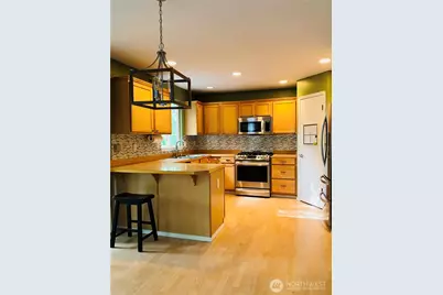11410 23rd Place W #28, Everett, WA 98204 - Photo 3