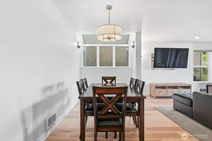 57 Etruria St, Seattle, WA 98109 - Photo 15
