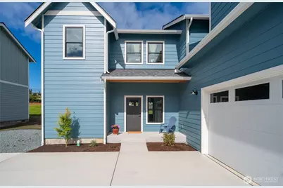 2914 K Avenue, Anacortes, WA 98221 - Photo 1