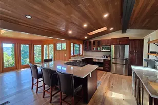 8210 171st Ave NE, Redmond, WA 98052 - Photo 9