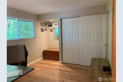 8210 171st Avenue NE, Redmond, WA 98052 - Photo 17