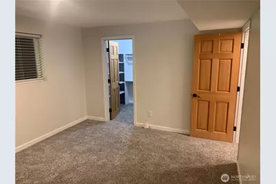 8210 171st Avenue NE, Redmond, WA 98052 - Photo 31