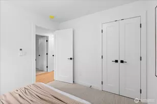 1760 NW 60th St, Seattle, WA 98107 - Photo 9